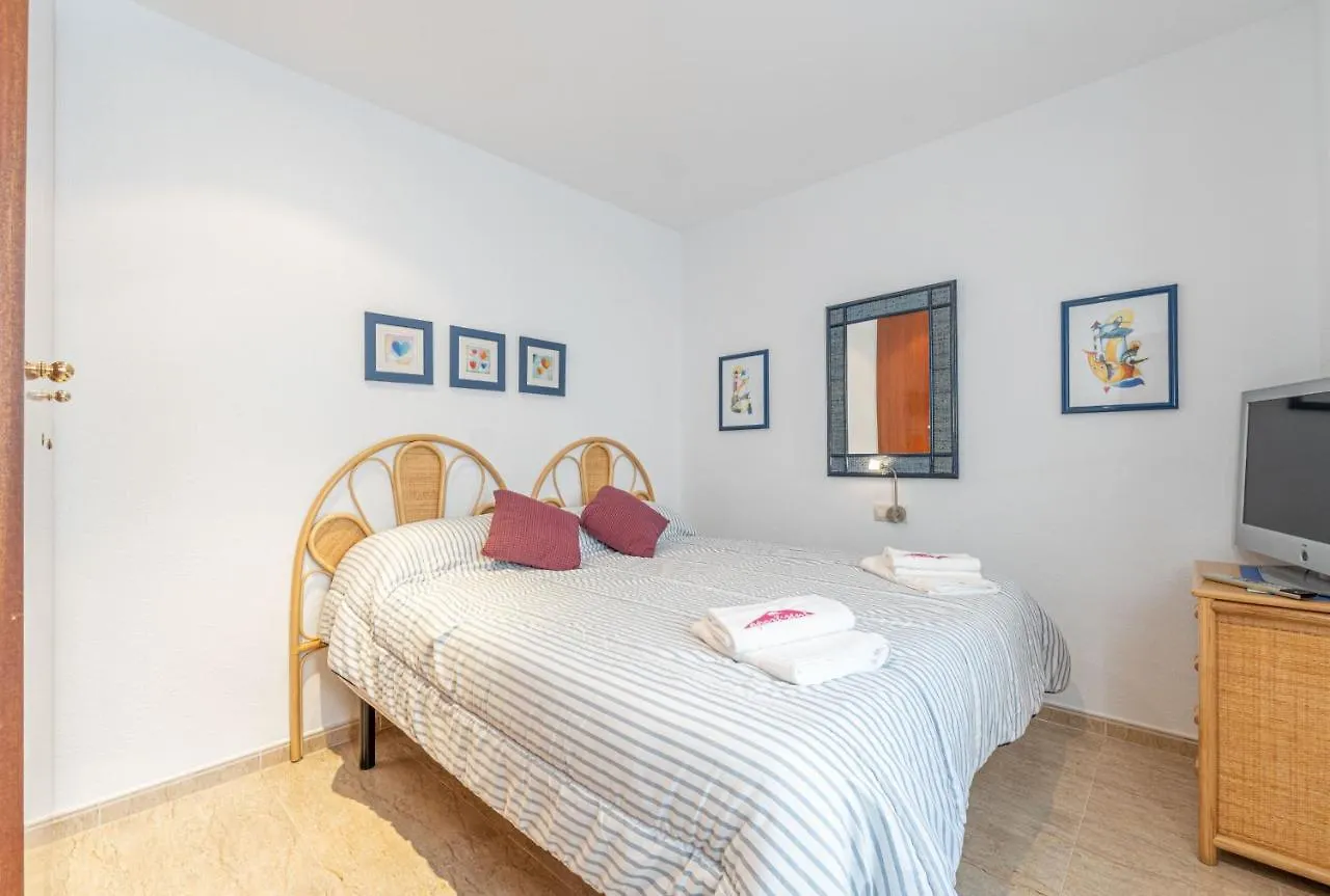 Apartment Apart-Rent Apartamento Mirablau 0085 Empuriabrava Spain