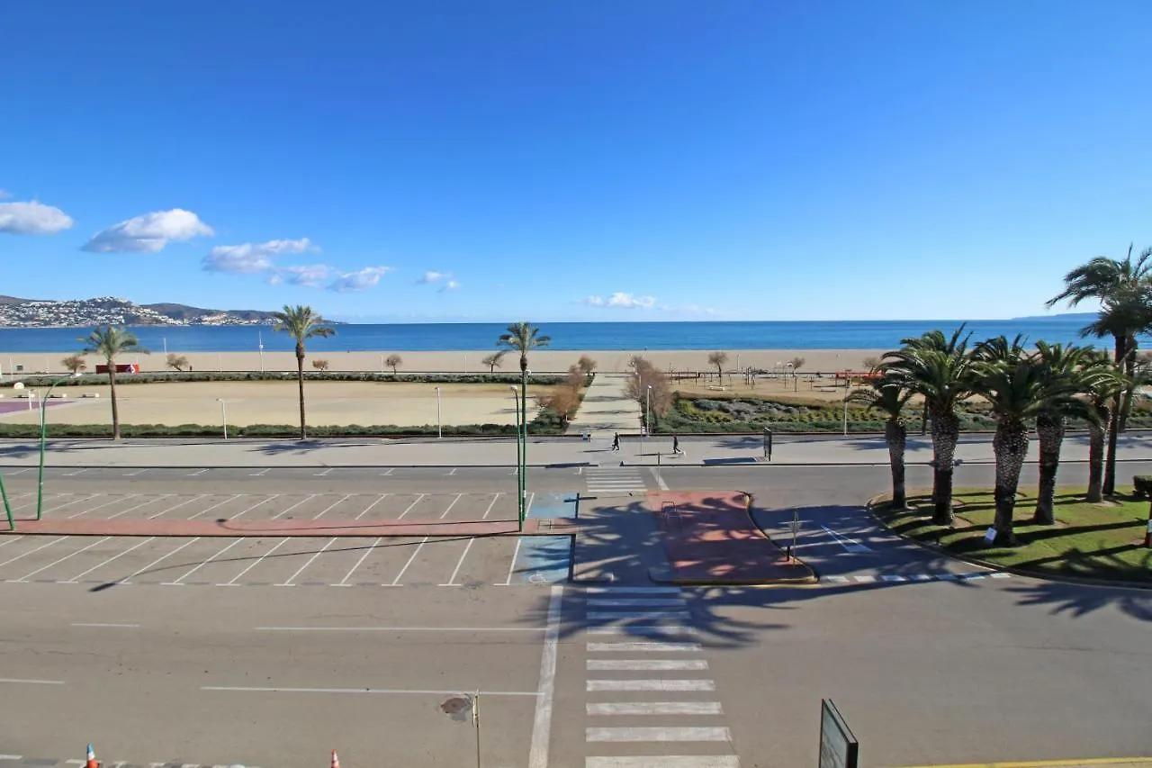 Apart-Rent Apartamento Mirablau 0085 Empuriabrava Apartment