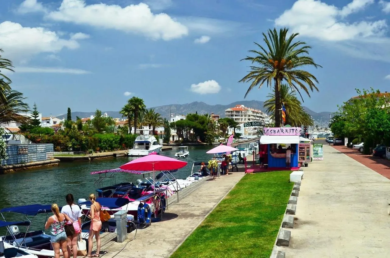 Apart-Rent Apartamento Mirablau 0085 Empuriabrava Apartment